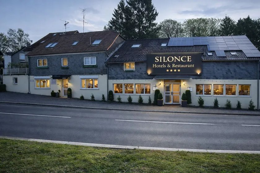SILONCE Hotels & Restaurant - Image 1