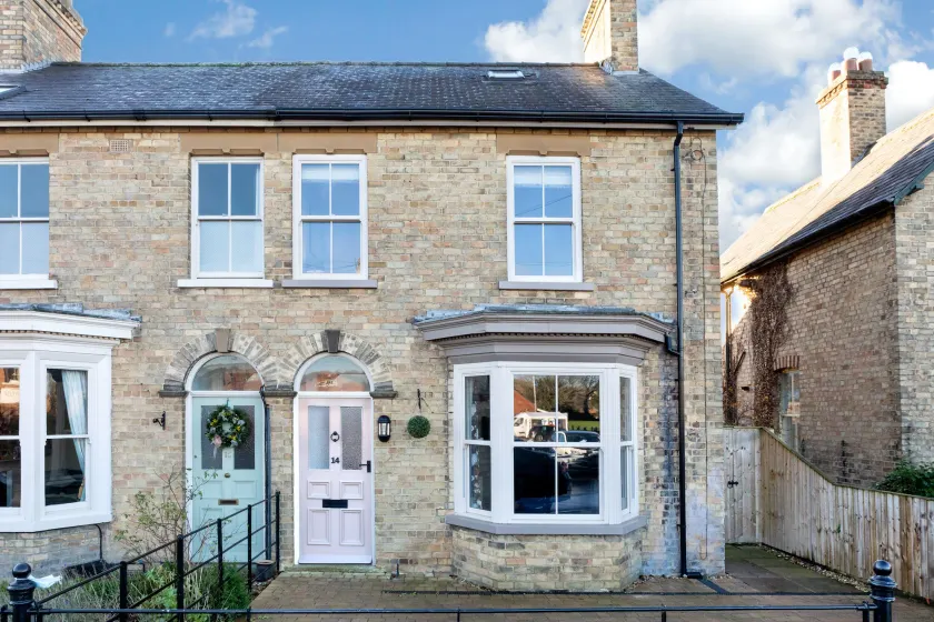 Thorncliffe House - Image 1