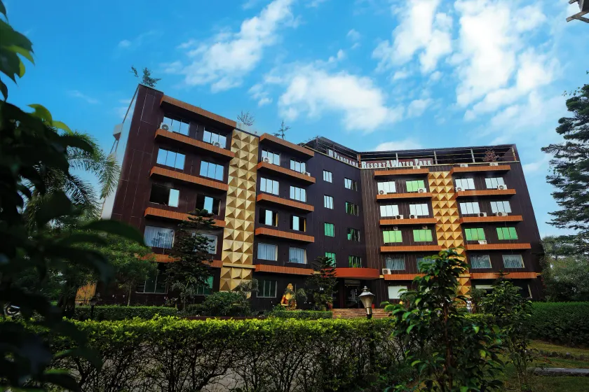 Panorama Country Club & Resort - Image 1
