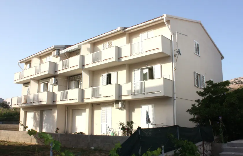 Apartments Miki - Image 1