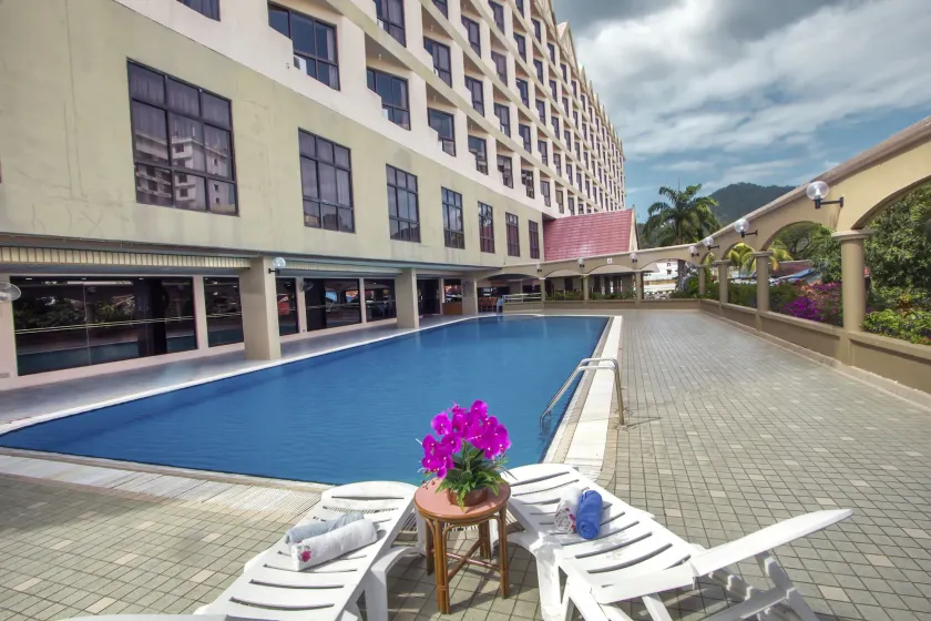 Hotel Grand Continental Langkawi - Image 1