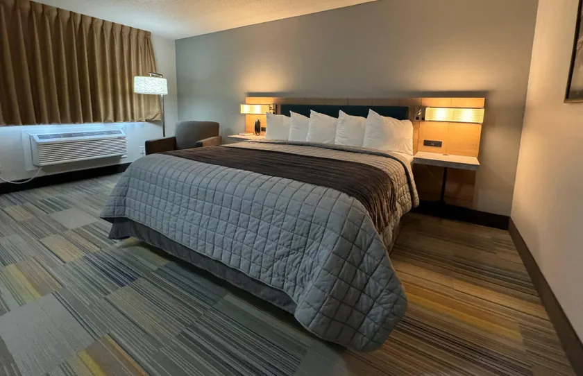 Park Inn by Radisson Maryville - Image 1
