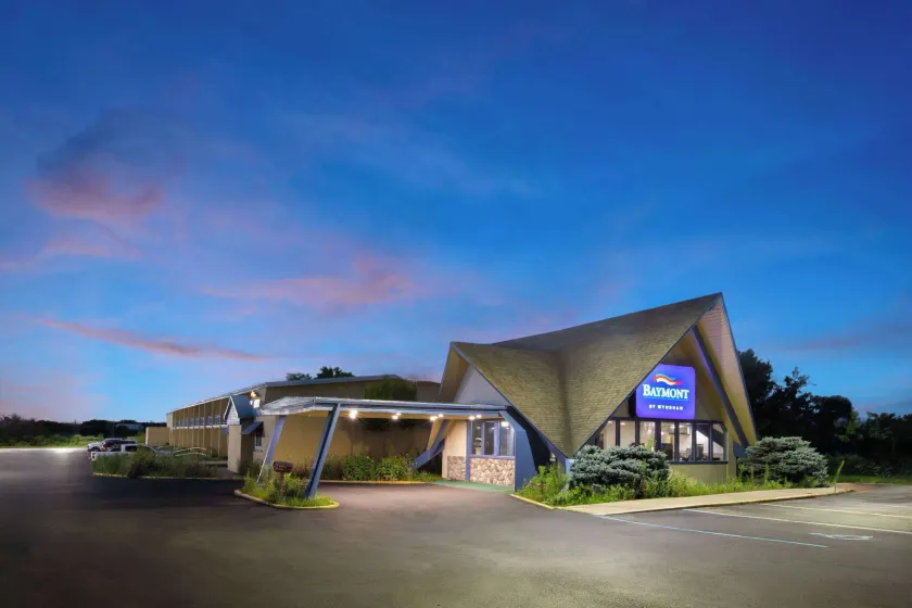 Baymont by Wyndham Bay City - Image 1