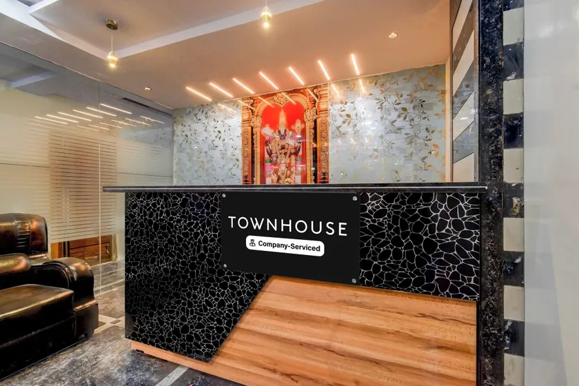 Super Townhouse Lanco Hills Gachibowli - Lobby