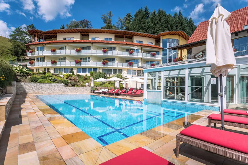 Naturparkhotel Adler - Image 1