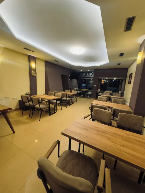 Hotel Real - Image 1