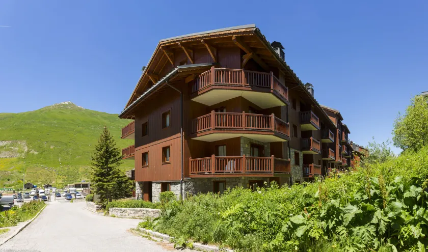 Residence Pierre & Vacances Premium L'Ecrin des Neiges - Image 1
