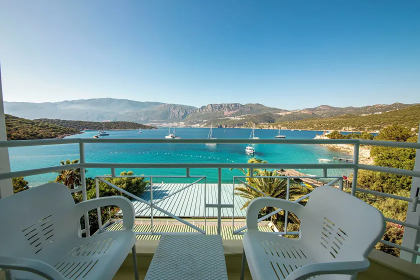 La Moda Beach Hotel - Image 1