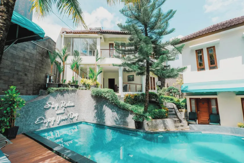 Aleyra Hotel and Villa's Garut - Image 1