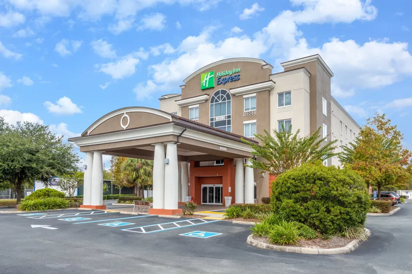 Holiday Inn Express Crystal River by IHG - Image 1