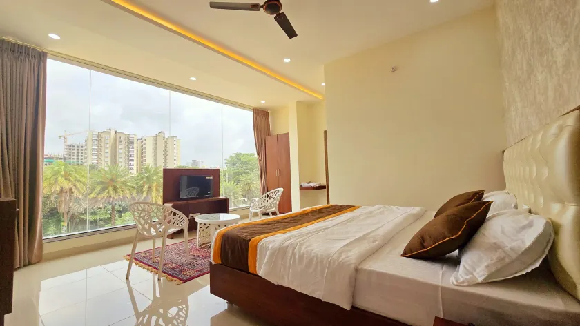LakeWood Gardenia Boutique Hotel - Image 1