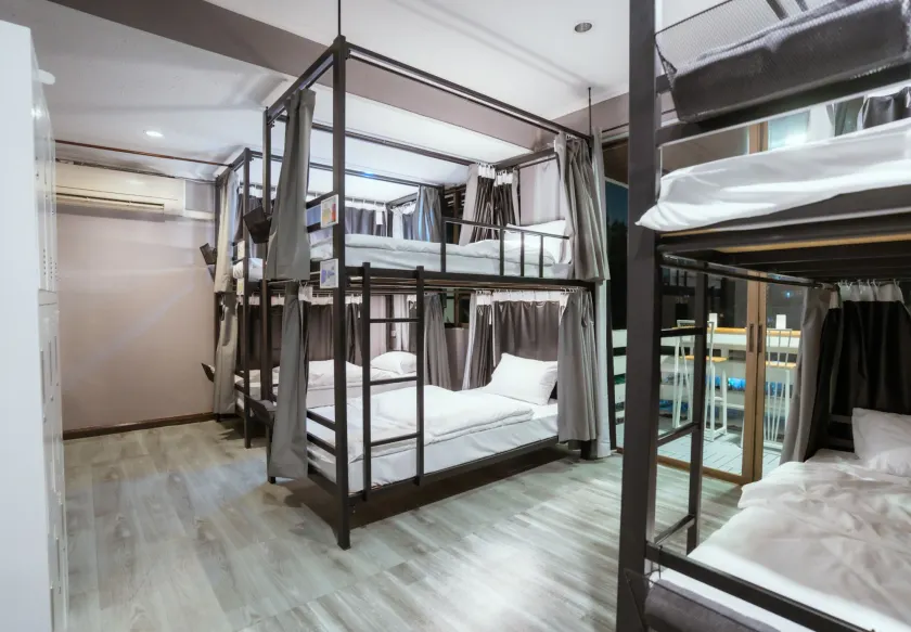 420 Hostel - Ekkamai Buds & Beds - Image 1