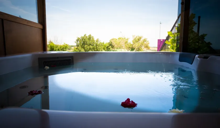 3 Hills Boutique Hotel - Image 1