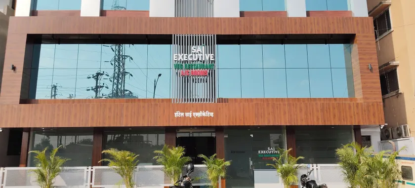 Hotel Sai Executive - Image 1