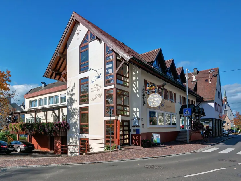 Hotel zur Post - Image 1