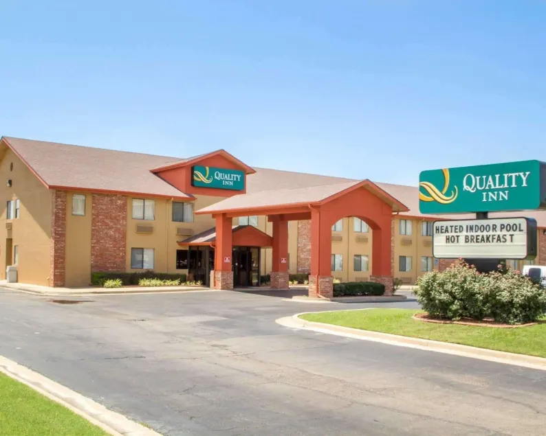 Quality Inn Broken Arrow - Tulsa - Image 1