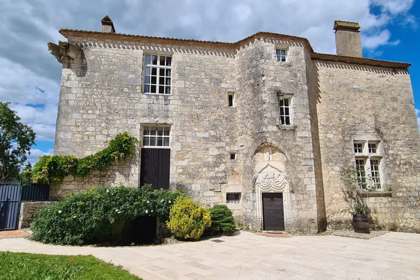 Château de Bouniagues - Image 1