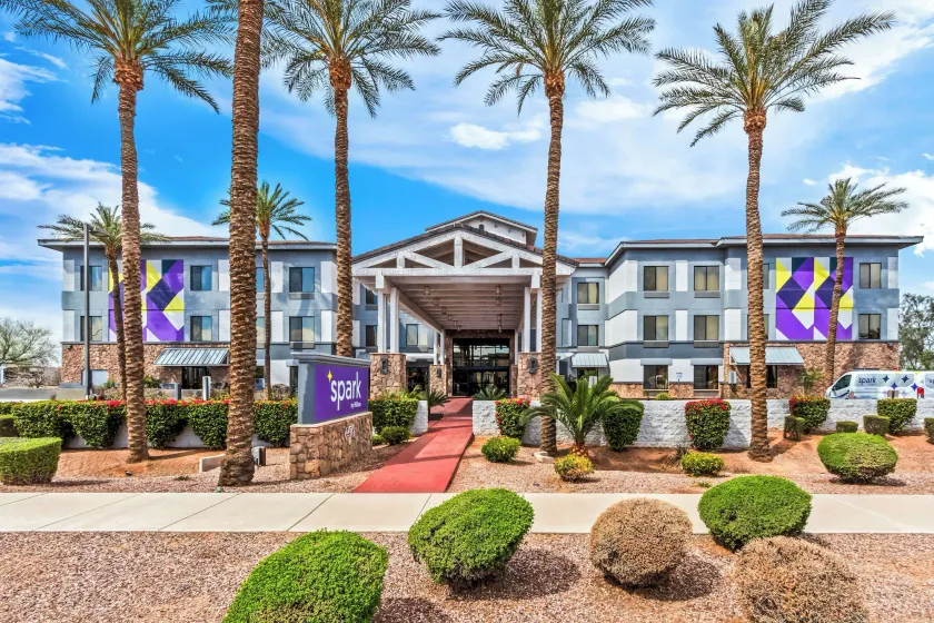 Spark by Hilton Phoenix East Mesa - Image 1