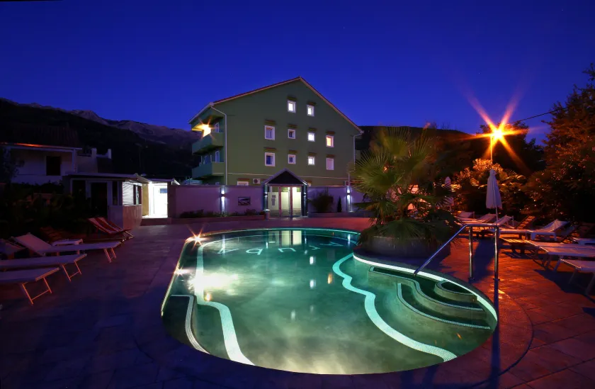 Hotel Aruba - Image 1