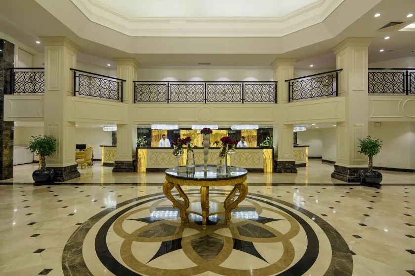Bellis Deluxe Hotel & Heated for Winter Aqua Park - Lobby