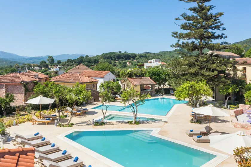 Spilia Village Hotel & Villas - Image 1