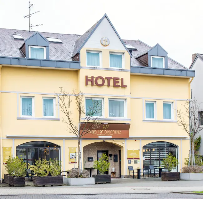 Hotel Das Kronprinz - Image 1