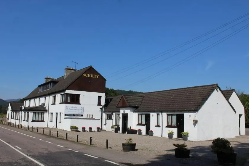 Achilty Guest House - Image 1