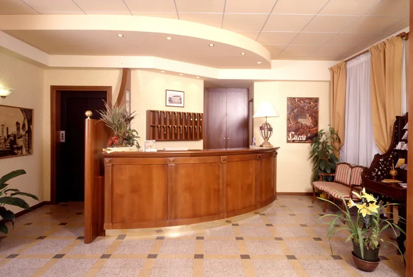 Hotel Melecchi - Image 1