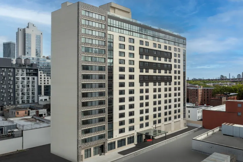 Residence Inn by Marriott New York Queens - Image 1
