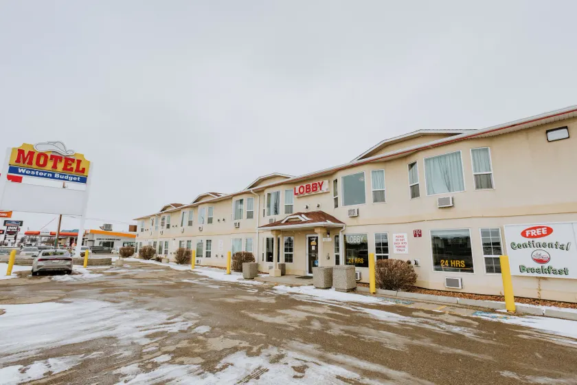 Western Budget Plus Red Deer East - Image 1