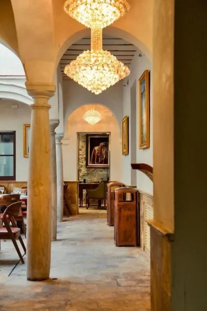 Anahita Boutique Hotel - Image 1