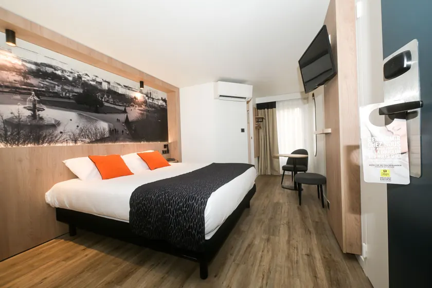 Logis Hôtel Angers Sud - Image 1