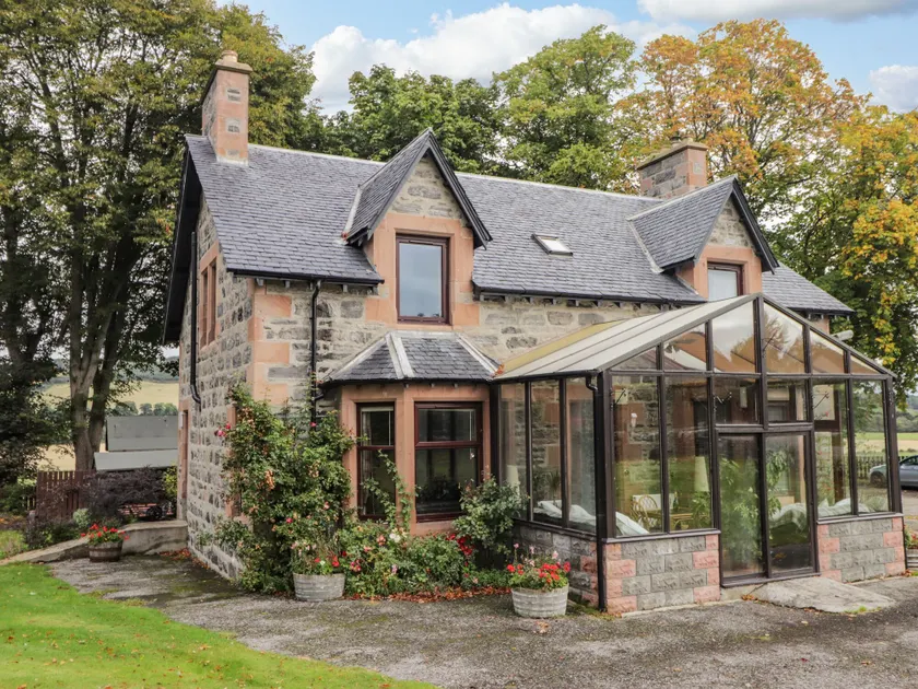 Balloan House - Image 1
