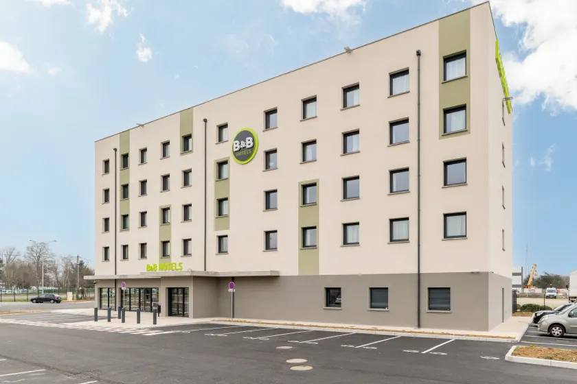 B&B HOTEL Bourg-en-Bresse Viriat - Image 1
