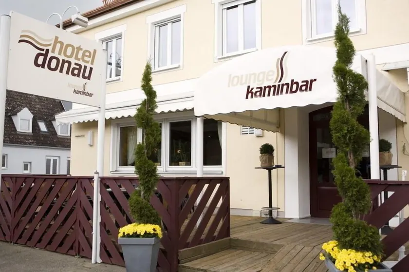 Hotel Donau - Image 1