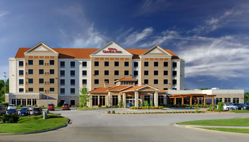 Hilton Garden Inn Springfield, MO - Image 1