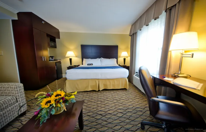 Holiday Inn Express and Suites Merrimack - Nashua by IHG - Chambre