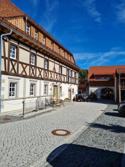 Familien- und Apartmenthotel Lerchenberghof - Image 1