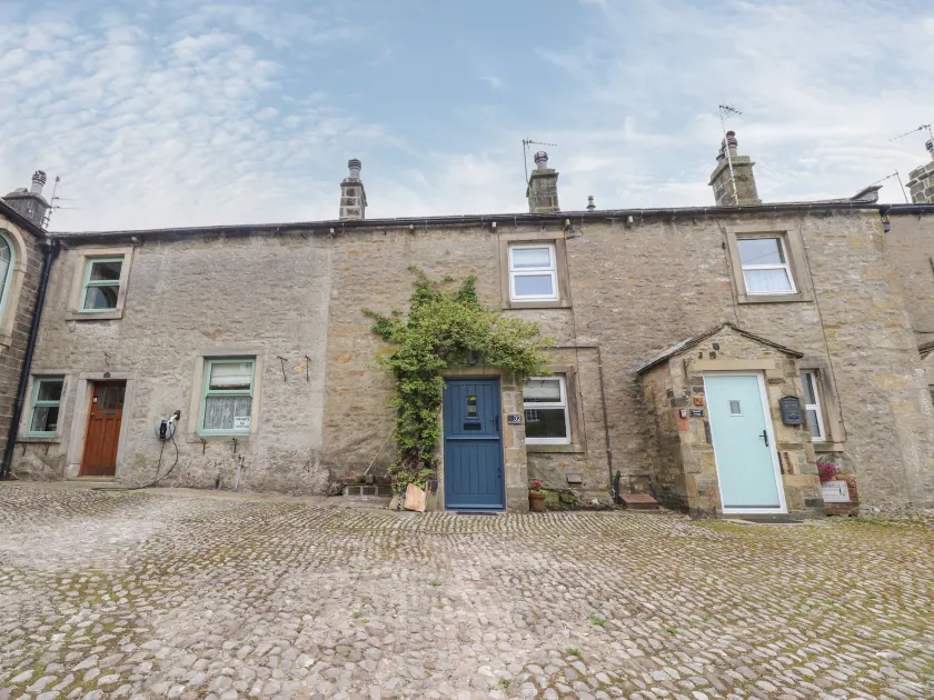 Sunny Mount Cottage - Image 1