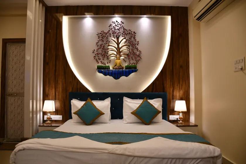 Hotel Buddha International - Image 1