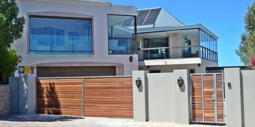 Kite Mansion Penthouse - Image 1