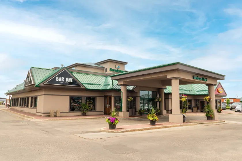 Sandman Hotel Grande Prairie - Image 1