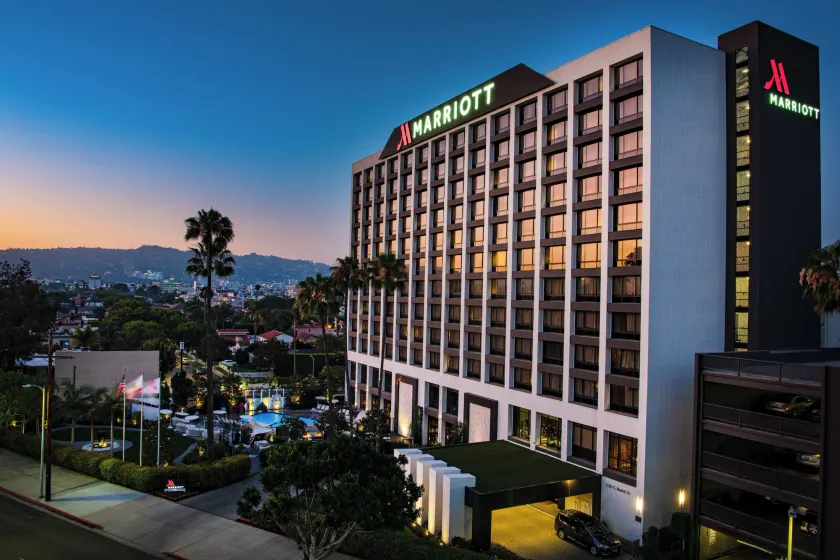 Beverly Hills Marriott - Image 1
