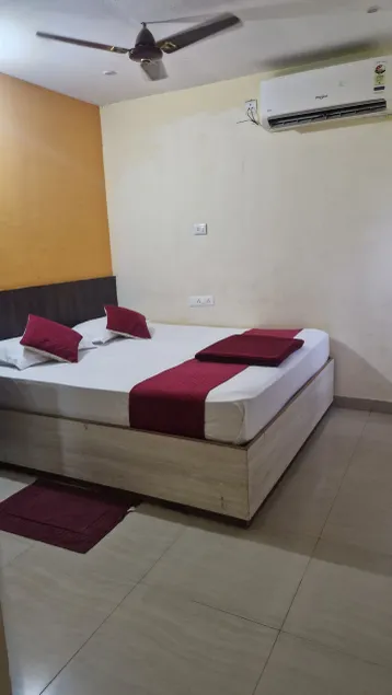 Aditya Inn - Chambre
