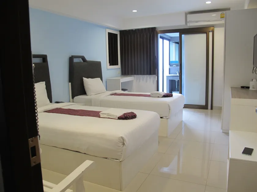 Sunny Residence - Image 1