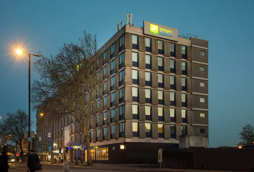 Holiday Inn Express Bristol City Centre by IHG - Image 1