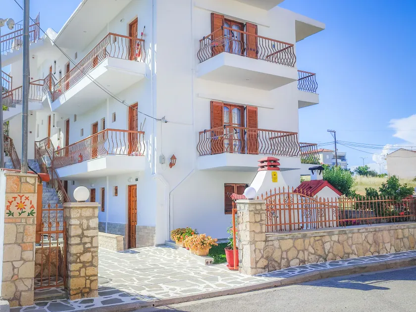 Apartments Eytyxia - Image 1