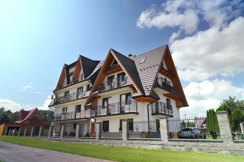 Pod Hawraniem pokoje z widokiem na Tatry Ski & Bike Friendly Jurgów - Image 1