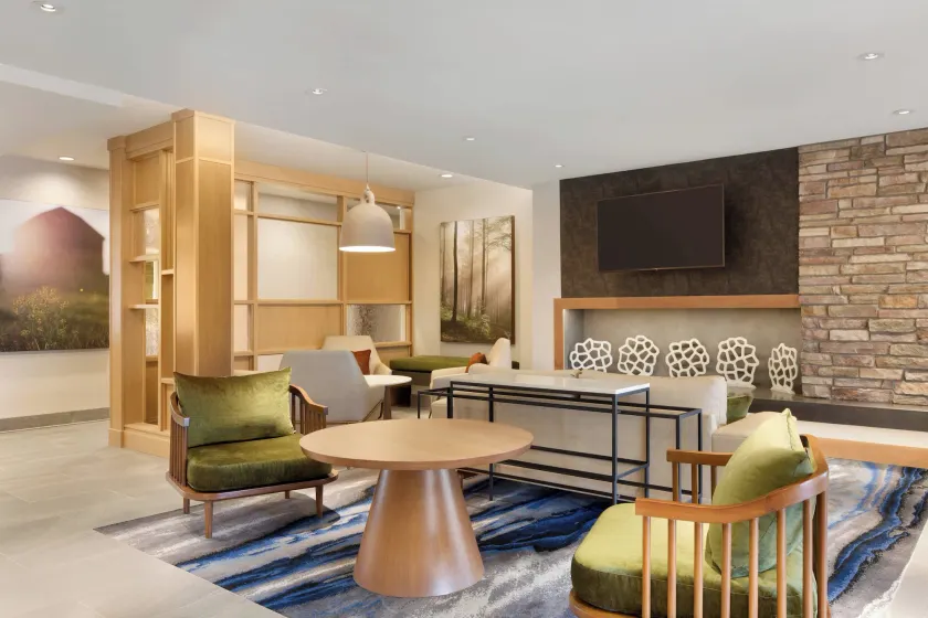 Fairfield by Marriott Inn & Suites Boulder Longmont - Image 1