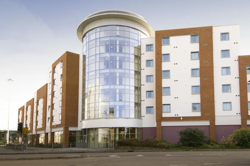 Premier Inn Reading Central - Image 1